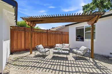 Welcome to this charming 3 bed/2 bath Blossom Valley home - photo 36