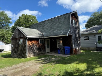 Lake Erie Home Sale Pending in Erie Pennsylvania
