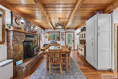 Welcome to 4072 Aspen Ridge, a well maintained mountain retreat - photo 5