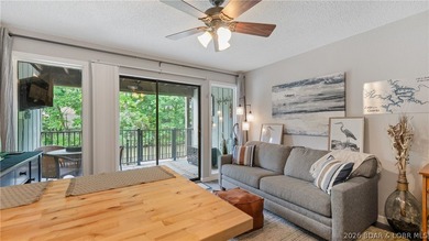 Turn-key lakefront living in the gated Southwood Shores complex - photo 5
