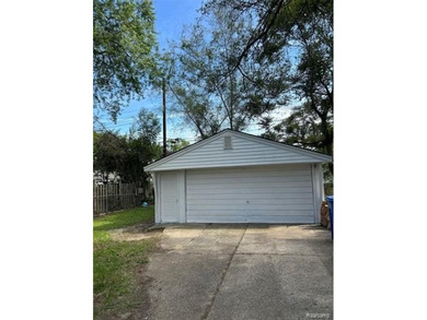 Come take a look at this beautifully updated and move-in-ready - photo 15