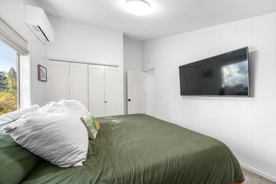 Nestled in the serenity of Bonny Doon, this exquisite 5-bed - photo 21
