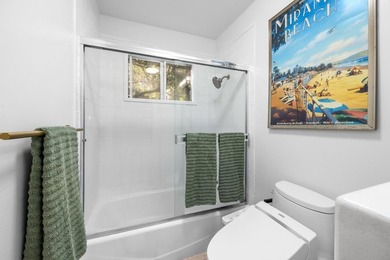 Nestled in the serenity of Bonny Doon, this exquisite 5-bed - photo 32