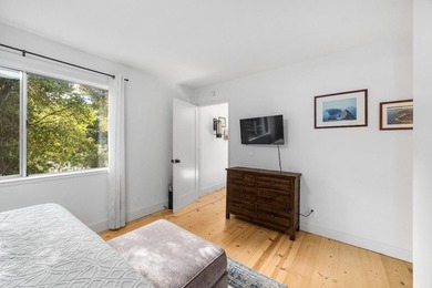 Nestled in the serenity of Bonny Doon, this exquisite 5-bed - photo 42