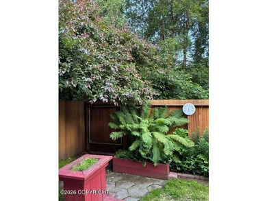 Townhome w/vaulted ceiling & skylights provides plenty of - photo 46