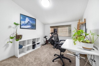 Nestled in the serenity of Bonny Doon, this exquisite 5-bed - photo 46