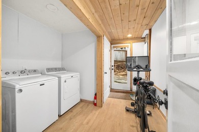 Nestled in the serenity of Bonny Doon, this exquisite 5-bed - photo 48
