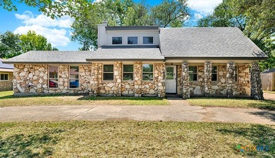 Stillhouse Hollow Lake Home For Sale in Harker Heights Texas