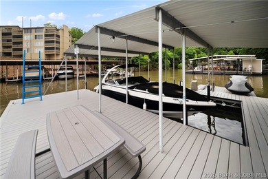This lake home has all the features you appreciate & have been - photo 6