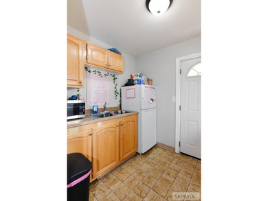 Rare investment opportunity in Arco, Idaho, just 10 minutes from - photo 6