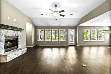 Immaculate Home with 145' Waterfront on Lake Livingston SOLD - photo 5
