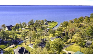 Immaculate Home with 145' Waterfront on Lake Livingston SOLD - photo 30