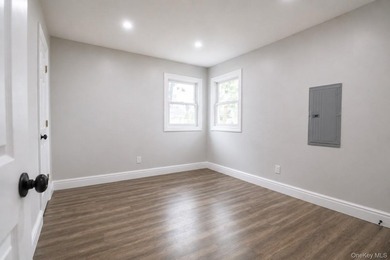 Welcome home to this Brand New beautifully fully renovated home - photo 11