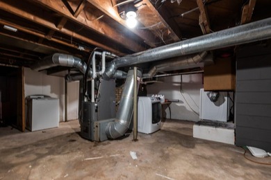 Located in a highly desirable Little Chute location and priced - photo 29