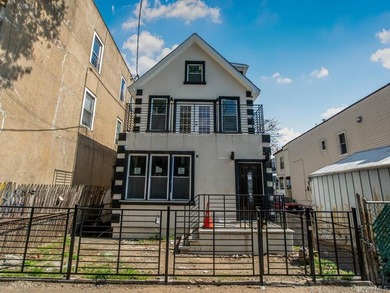 588 Van Nest Ave, Bronx, NY - Renovated single-family home - photo 2