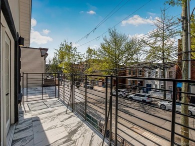 588 Van Nest Ave, Bronx, NY - Renovated single-family home - photo 3