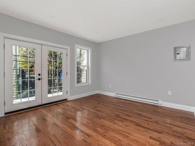 588 Van Nest Ave, Bronx, NY - Renovated single-family home - photo 4
