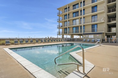 Stunning Gulf-Front Views! This beautifully updated 3-bedroom - photo 8