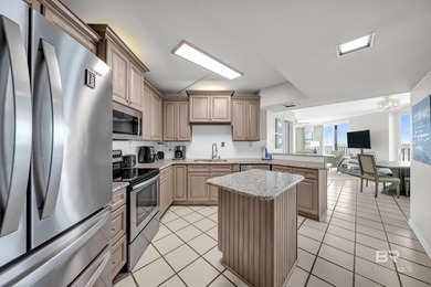 Stunning Gulf-Front Views! This beautifully updated 3-bedroom - photo 9