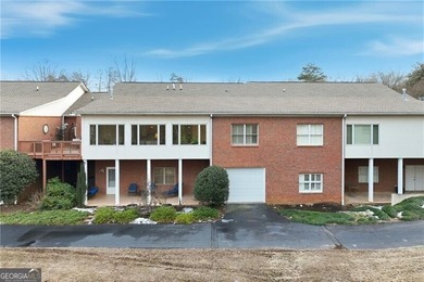 Well-designed and thoughtfully curated, this inviting condo just