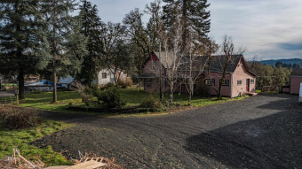 Little Luckiamute River Home For Sale in Dallas Oregon