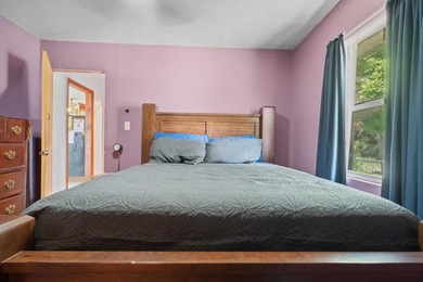 This 3-bedroom, 1-bathroom single-family home provides a - photo 13