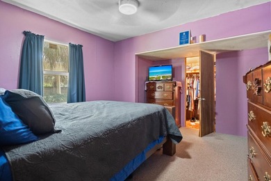 This 3-bedroom, 1-bathroom single-family home provides a - photo 16