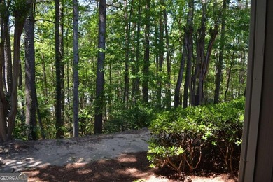 Gorgeous, professionally renovated Woodridge condo located in - photo 17