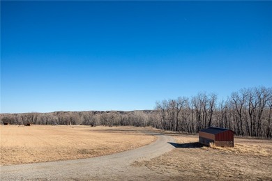 Just under a mile of East Rosebud Creek frontage, a Blue-Ribbon - photo 28