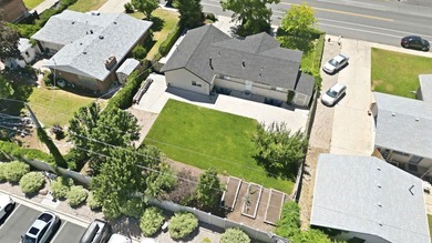 Completely renovated and move-in ready, this beautifully updated - photo 33