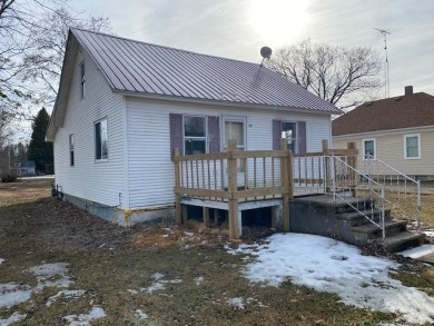 White Lake - Langlade County Home Sale Pending in White Lake Wisconsin