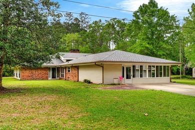 Tucked away on 10.08 beautiful acres, this 4 bedroom, 2 bath - photo 4