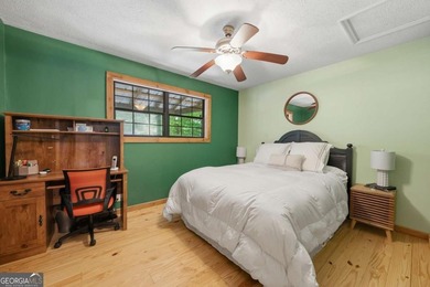Awesome Lake Sinclair home in one of the best locations on the - photo 25
