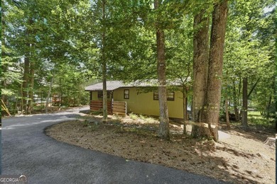 Awesome Lake Sinclair home in one of the best locations on the - photo 31