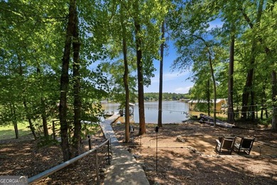 Awesome Lake Sinclair home in one of the best locations on the - photo 32
