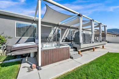 Move in ready! SUPER CLEAN! Full of custom upgrades and - photo 42