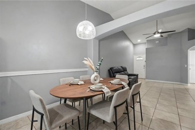 One or more photo(s) has been virtually staged. Welcome to 2832 - photo 3