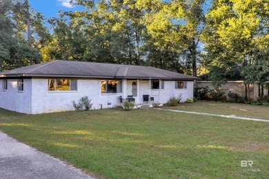 (private lake, pond, coastal) Home For Sale in Foley Alabama