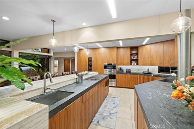The Calle Marlena Residence is a masterfully reimagined coastal - photo 16
