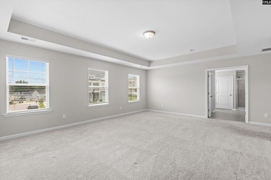 Welcome to this beautifully appointed 4-bedroom, 3.5-bathroom - photo 23
