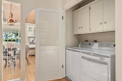 Fabulous location and curb appeal of this beautiful single story - photo 24