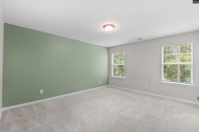Welcome to this beautifully appointed 4-bedroom, 3.5-bathroom - photo 28