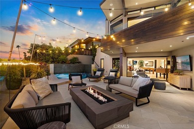 The Calle Marlena Residence is a masterfully reimagined coastal - photo 32