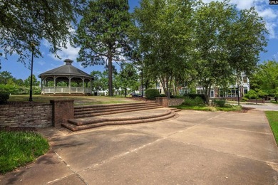 Welcome to this beautifully appointed 4-bedroom, 3.5-bathroom - photo 39