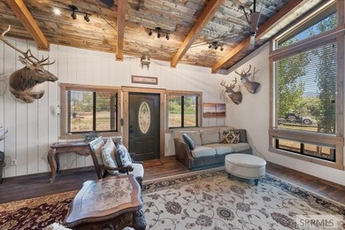 Welcome to where country living meets convenience! Nestled on 1 - photo 9