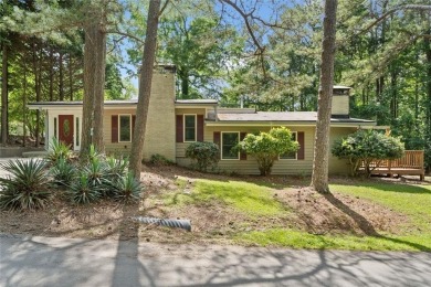 Lake Home Sale Pending in Woodstock, Georgia
