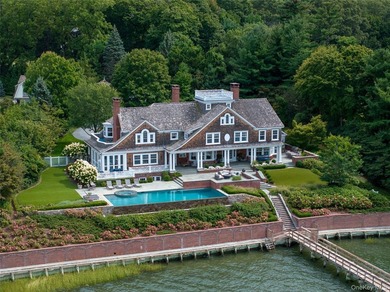 Direct Waterfront Estate with 300+ Ft Deep-Water Dock. Built in - photo 1