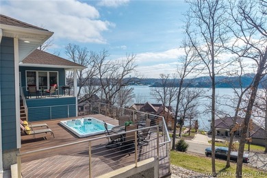 MOTIVATED SELLERS!!! Experience the newest fully furnished - photo 4