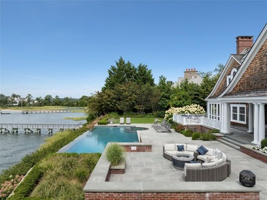 Direct Waterfront Estate with 300+ Ft Deep-Water Dock. Built in - photo 7