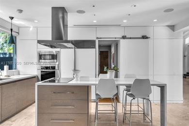 Elevated, 3,888 sf Adjusted Area. Sophisticated Mediterranean - photo 9